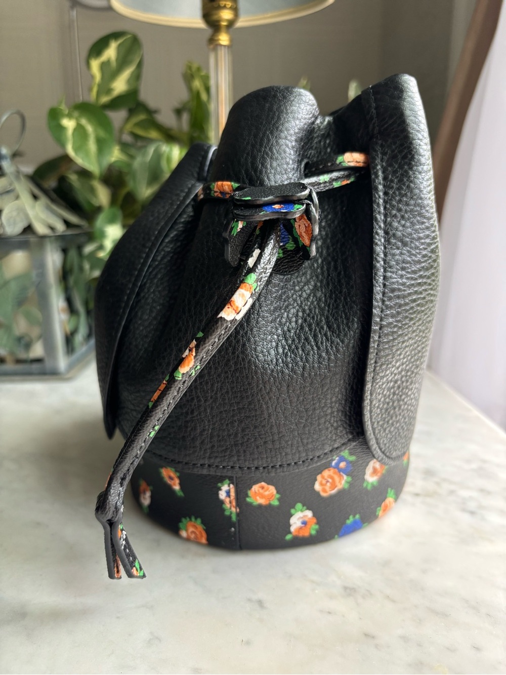 NWT Coach Limited Edition Petal Shoulder Bag with Matching Bag Charm - Picture 5 of 14